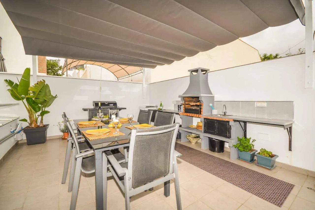 Villa Antonio Pulga Nerja España